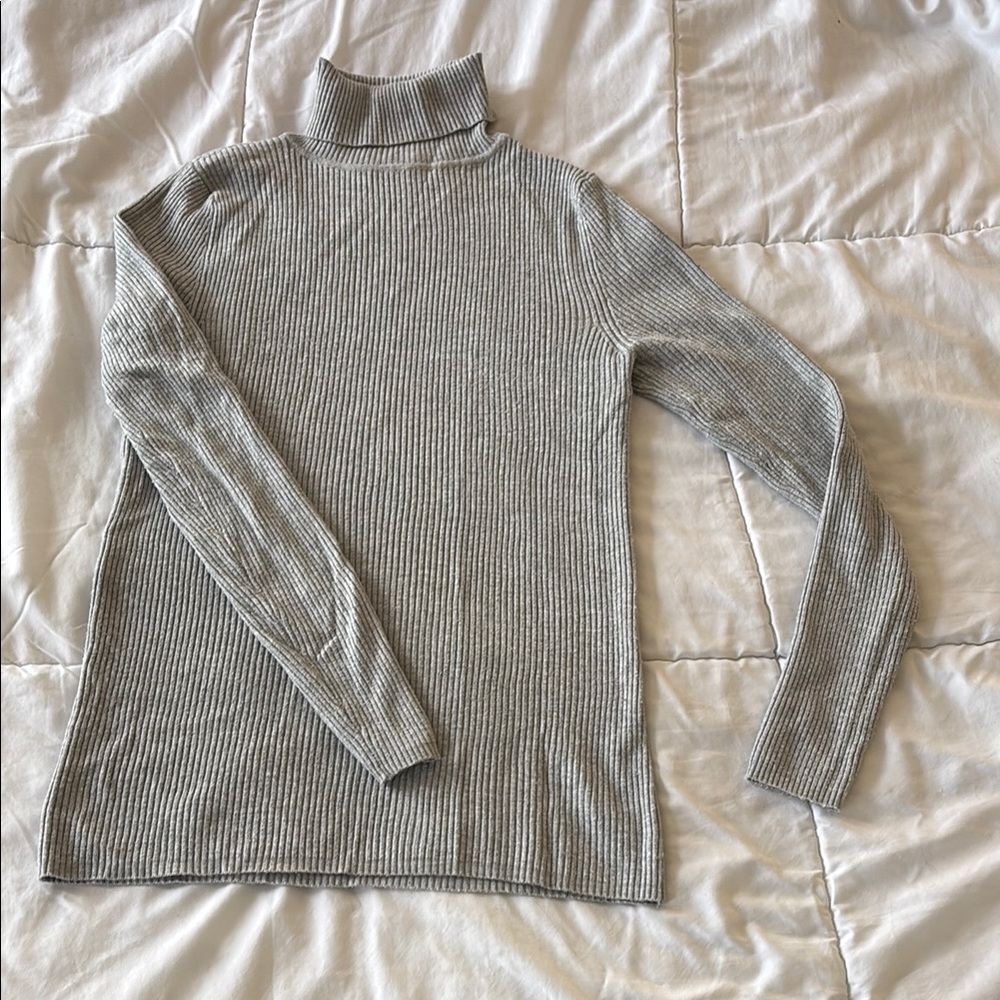 Ribbed Gray Turtleneck Sweater